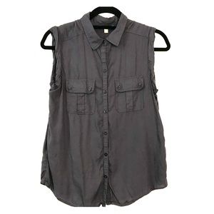 Rubbish Grey Button-Down Tank- Size Medium